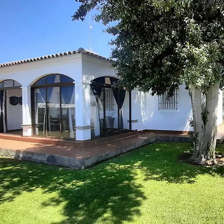Holiday home Chalet Con Piscina Privada Casa Pepa *